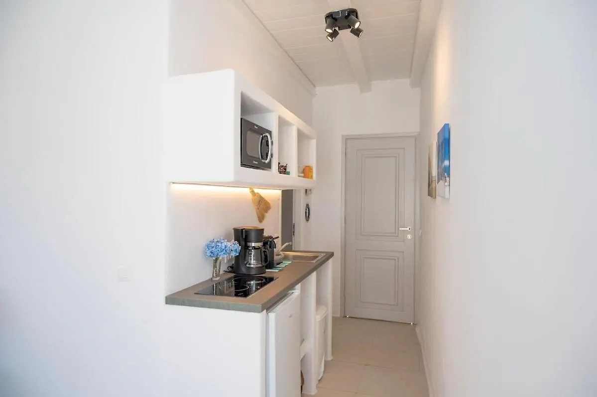 Διαμέρισμα Superior 3 Beachfront Suite Hot Tub And Seaview Πάνορμος Μυκόνου