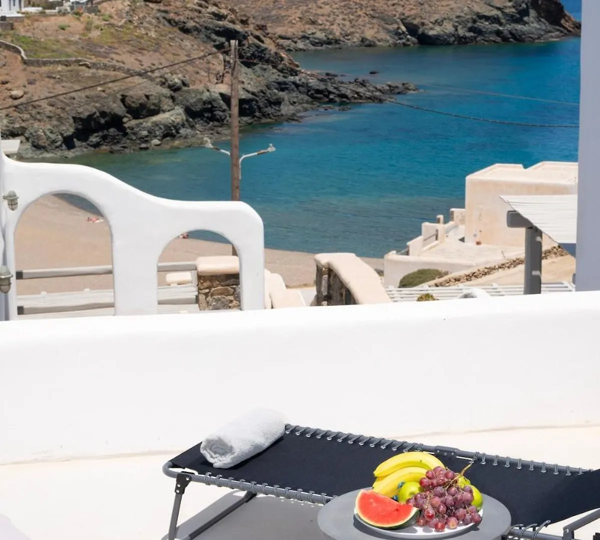 Διαμέρισμα Superior 3 Beachfront Suite Hot Tub And Seaview Πάνορμος Μυκόνου Ελλάδα